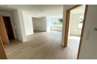 Wohnung mieten in Demminerstr, 30916 Isernhagen, Wunderschöne 4-Zimmer-Wohnung (104m²) im EG, komplett saniert in Isernhagen - Privatgarten Gratis