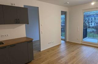 Wohnung mieten in 82024 Taufkirchen, Stilvolle 1,5-Zimmer-Wohnung mit gehobener Innenausstattung mit Balkon und EBK in Taufkirchen