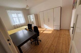 Wohnung mieten in Rathausstraße 64, 12105 Mariendorf, Fully-furnished and big room