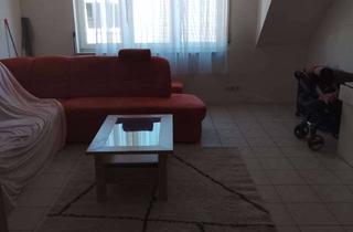 Wohnung mieten in 65428 Rüsselsheim, Helle 2-Zimmer Dachgeschosswohnung in Rüsselsheim am Main