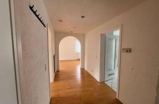 Wohnung mieten in 78713 Schramberg, 3 Zimmer Wohnung mit EBK und Wintergarten