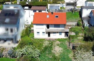 Einfamilienhaus kaufen in 71229 Leonberg, Signature Living: Einfamilienhaus in unverbaubarer Aussichtslage mit Potenzial!