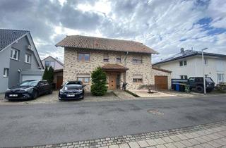 Haus kaufen in Sophie-Scholl-Straße 20, 52351 Düren, Voll vermietetes 3-Familienhaus mit 274 m², Garten, Terrassen, Balkone, Garagen & Stellplätzen