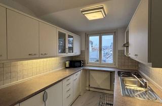 Haus mieten in Zeppelinstraße 15, 70193 West, WG-Zimmer in frisch renovierter heller Dachgeschosswohnung in bester Lage