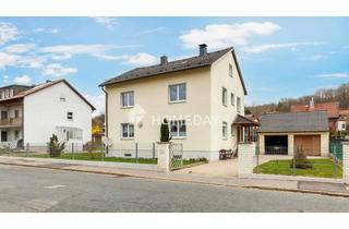 Anlageobjekt in 92237 Sulzbach-Rosenberg, Zweifamilienhaus mit großem Garten, Garage & zusätzlicher Mieteinnahme