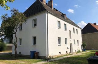 Anlageobjekt in 16356 Werneuchen, Solide Kapitalanlage mit Potenzial: Voll vermietetes 4-Parteienhaus mit Ausbaureserve im Dach