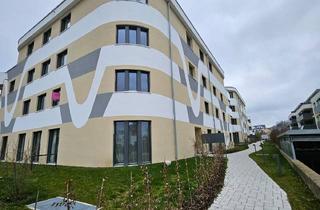 Wohnung mieten in Anna-Reich-Straße, 71069 Sindelfingen, Stilvolle 2,5-Raum-Wohnung mit gehobener Innenausstattung mit Garten und Einbauküche in Sindelfingen