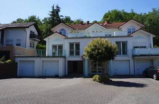 Wohnung kaufen in 55543 Bad Kreuznach, Bad Kreuznach - Vermietete 3-Zimmer-Wohnung mit Terrasse und Garage in Bad Kreuznach