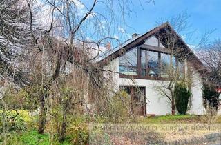 Einfamilienhaus kaufen in 96138 Burgebrach, Burgebrach - Charmanter Wohntraum in Burgebrach - Freisteh. EFH mit Galerie, Kamin und Doppelgarage