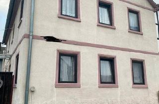 Haus kaufen in 97727 Fuchsstadt, Fuchsstadt - Fachwerkhaus renovierungsbedürftig