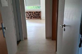 Wohnung kaufen in 58093 Hagen, Hagen - Aus Nachlass: Schöne, renovierte 2,5-Zimmer-ETW zu verkaufen