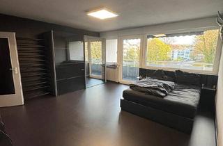Wohnung kaufen in 58093 Hagen, Hagen - Top renovierte 36 m² Eigentumswohnung mit Balkon in Hagen-Emst