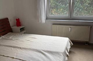 Wohnung kaufen in 70839 Gerlingen, Gerlingen - Wohnen wie im Haus: Großzügige Maisonette-Wohnung mit Garten
