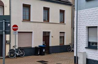 Haus kaufen in 53879 Euskirchen, Euskirchen - komplett renoviertes Haus