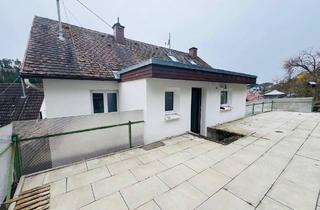 Haus kaufen in 72160 Horb, Horb am Neckar - Teilsaniertes Einfamilien-Mehrgenerationenhaus mit Terrasse, Garage und zusätzlichem Waldgrundstück