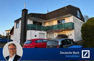 Haus kaufen in 54576 Hillesheim, Hillesheim - Attraktives 3-Parteienhaus in naturnaher Lage von Hillesheim