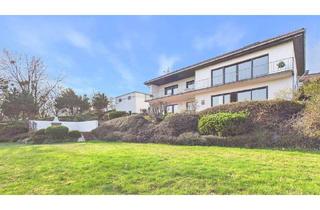 Einfamilienhaus kaufen in 56589 Niederbreitbach, Niederbreitbach - Freistehendes Einfamilienhaus - wohnen mit Panorama und Großzügigkeit