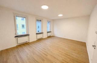 Wohnung kaufen in 90478 Glockenhof, Exklusiver Wohntraum in historischem Glanz: Hochwertig kernsanierte Altbau-Eigentumswohnung