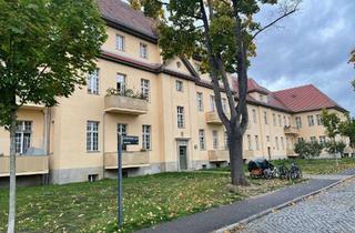 Wohnung kaufen in Wilttbergstraße 50, 13125 Buch, 2-Zimmer-Altbauwohnung in Berlin-Buch inkl. KFZ-Stellplatz!