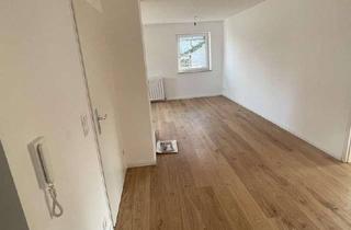 Wohnung kaufen in 85625 Glonn, Zentrale 3 1/2 Zimmer Wohnung in ruhiger Lage