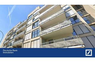 Wohnung kaufen in 63065 Offenbach, Großzügige 2-Zimmer Dachgeschosswohnung mit Blick ins Grüne in Offenbach am Main - vermietet