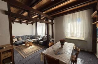 Wohnung kaufen in 30989 Gehrden, Großzügiges 6-Zimmerapartment in zentraler Lage