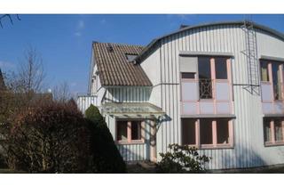 Wohnung kaufen in Kobitzschwalder Straße 31 a, 08527 Neundorf, PROVISIONSFREI !!!- Niedrigenergie-renovierte DHH(re) Garage im Haus, SÜD-Terrasse - Glasfaser