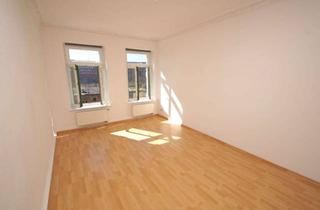 Wohnung kaufen in 04317 Reudnitz-Thonberg, Bezugsfrei - große 2-Zimmerwohnung mit Balkon, Aufzug im beliebten Reudnitz