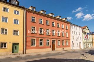 Wohnung kaufen in 93047 Innenstadt, Denkmalgeschützte, stilvoll sanierte Altbau-Residenz mit Aufzug in der Regensburger Innenstadt