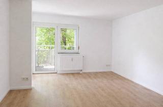 Wohnung kaufen in 04107 Zentrum-Süd, Attraktive Kapitalanlage mit Balkon und Lift im Hochparterre