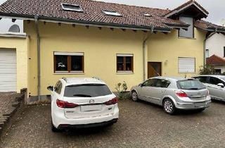 Wohnung kaufen in 67706 Krickenbach, Gepflegte Eigentumswohnung in kleiner Wohneinheit