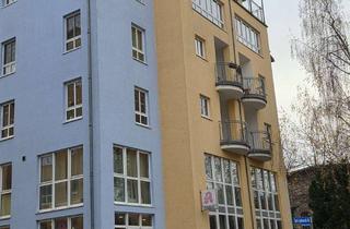 Wohnung kaufen in Am Klemmberg, 06667 Weißenfels, Praxis/ Gewerblich genutzte 4 Zimmer Wohnung mit Aufzug in Weißenfels