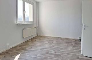 Wohnung mieten in Rennbahnring 34, 06124 Südliche Neustadt, Ruhig wohnen & wohlfühlen – ideale Wohnung für Rentner und Paare !