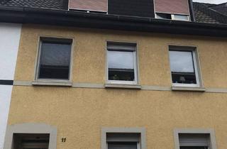 Wohnung mieten in Hülserweg 11, 47929 Grefrath, 4-Zimmer-Wohnung über 1. OG und DG in Kempen