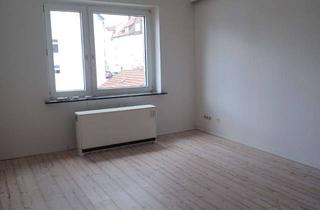 Wohnung mieten in 45657 Recklinghausen, Bezahlbare Altbauwohnung im Herzen von Recklinghausen