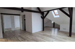 Wohnung mieten in 02625 Bautzen, Helle schicke DG-Wohnung in ruhiger Lage nahe Einkaufszentrum