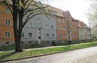 Wohnung mieten in Heinrichstraße 27, 06484 Quedlinburg, Bezugsfertige 2-Raum-Wohnung im Altbau mit Balkon