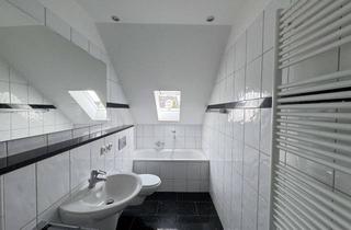 Wohnung mieten in Südstraße 18, 42551 Velbert, Helle und optimal geschnittene 4-Raum Maisonette-Wohnung *Erstbezug nach Sanierung*