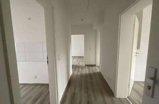 Wohnung mieten in Schulstraße 31, 26603 Aurich, Zentrumsnahe 3-Zimmer-Wohnung mit Balkon in Aurich!