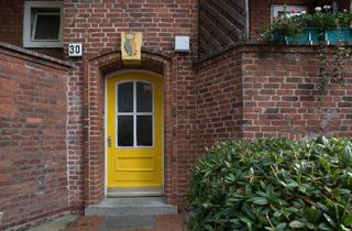 Wohnung mieten in Ostring 30, 24143 Gaarden-Ost, Stilvolle 2-Zimmer-Wohnung in Kiel – mit Balkon