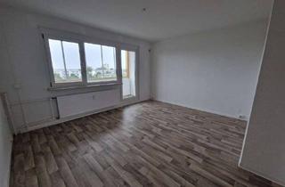 Wohnung mieten in Alfred-Haude-Straße 15, 17034 Datzeberg, Genießt den Sommer auf eurem Balkon!