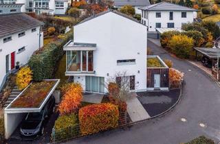 Einfamilienhaus kaufen in 53332 Bornheim, Modernes Design-Einfamilienhaus mit Weitblick & A+ Energieeffizienz in Bornheim-Roisdorf