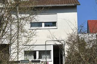 Einfamilienhaus kaufen in 66117 Saarbrücken, Angebautes Einfamilienhaus mit großem Garten in Saarbrücken (Bestlage Tiroler Viertel)