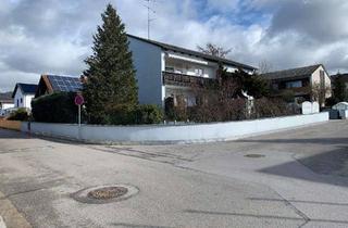 Haus kaufen in Pestalozzistr, 93128 Regenstauf, Geräumiges Zweifamilienhaus mit Doppelgarage in Regenstauf