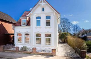 Villa kaufen in Weddingstedter Straße 71, 25746 Heide, Kernsanierte Jugendstilvilla · Heider Innenstadt · Traumgarten · Provisionsfrei