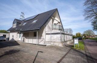 Haus kaufen in Ginsterweg 10, 47551 Bedburg-Hau, Großzügiges Zweifamilienhaus mit Gewerbeeinheit