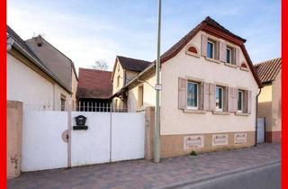 Haus kaufen in 67483 Edesheim, Charmantes Haus mit Ausbaupotenzial und großem Garten