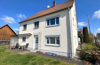 Einfamilienhaus kaufen in 86489 Deisenhausen, Einfamilienhaus mit zwei Wohnungen und Ausbaupotenzial
