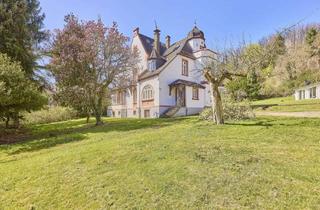 Villa kaufen in 64625 Bensheim, Historisches Architektenjuwel – Exklusive Villa mit Parkgrundstück!