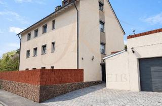 Mehrfamilienhaus kaufen in 71106 Magstadt, Exklusives Mehrfamilienhaus mit Pool & PV-Anlage in Magstadt | Bieterverfahren